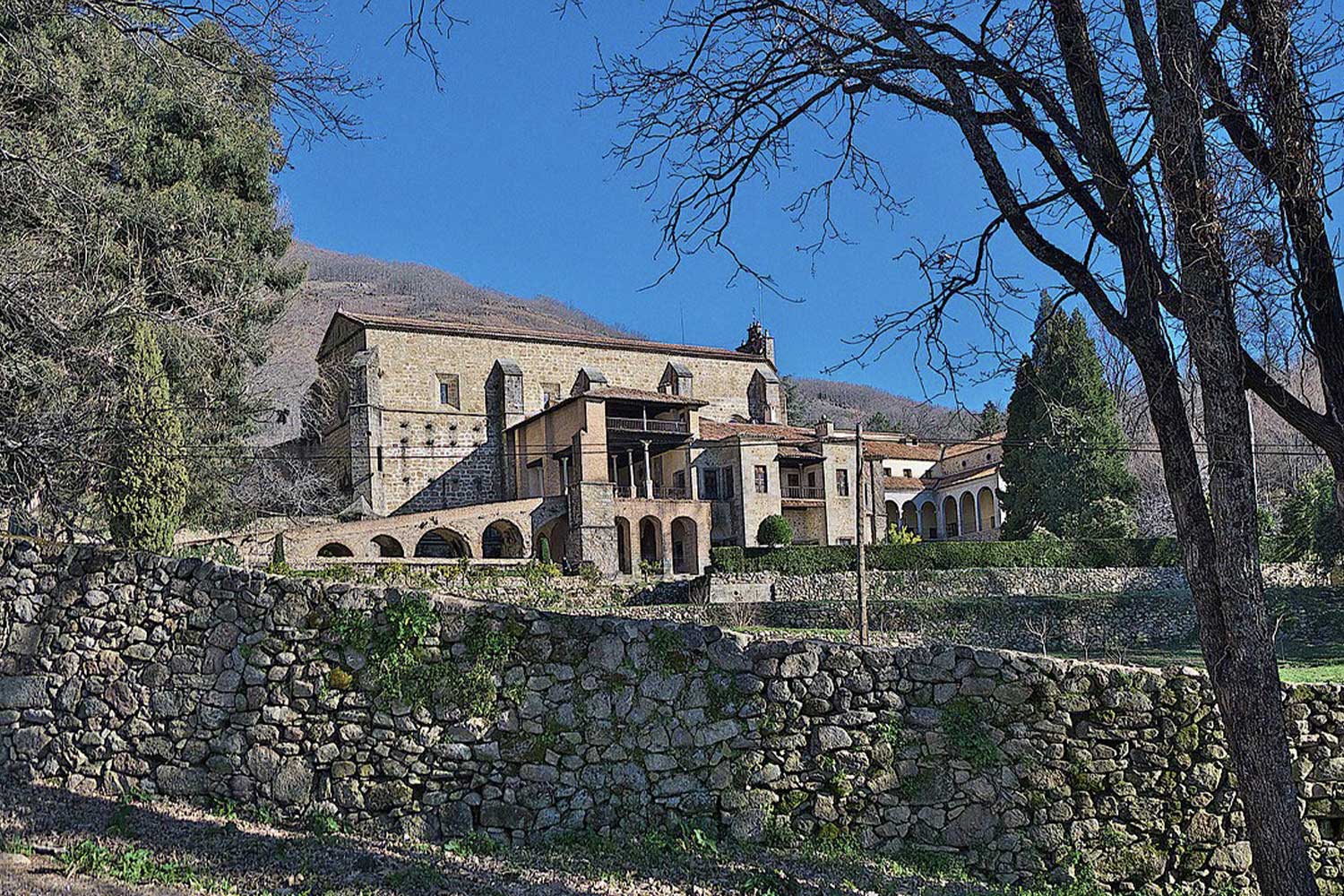 Camino del Monasterio de Yuste